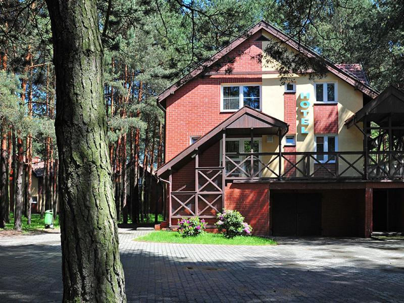 Wawrzkowizna Hotel Rząsawa Buitenkant foto