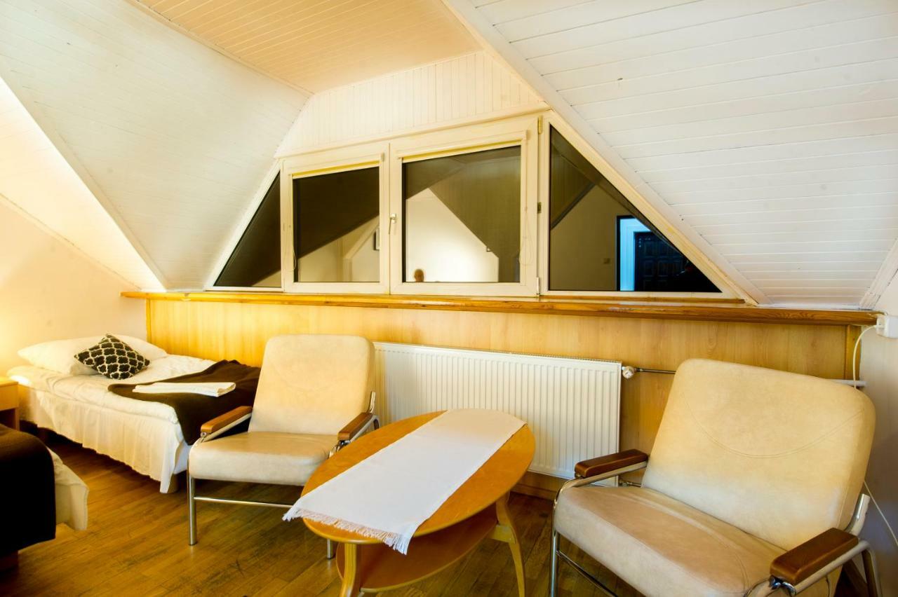 Wawrzkowizna Hotel Rząsawa Buitenkant foto