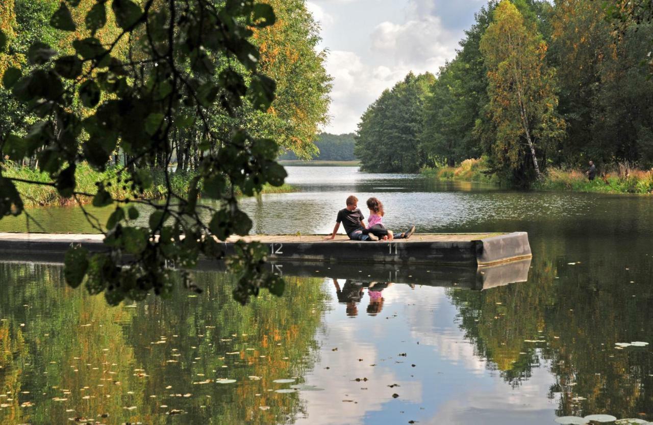 Wawrzkowizna Hotel Rząsawa Buitenkant foto